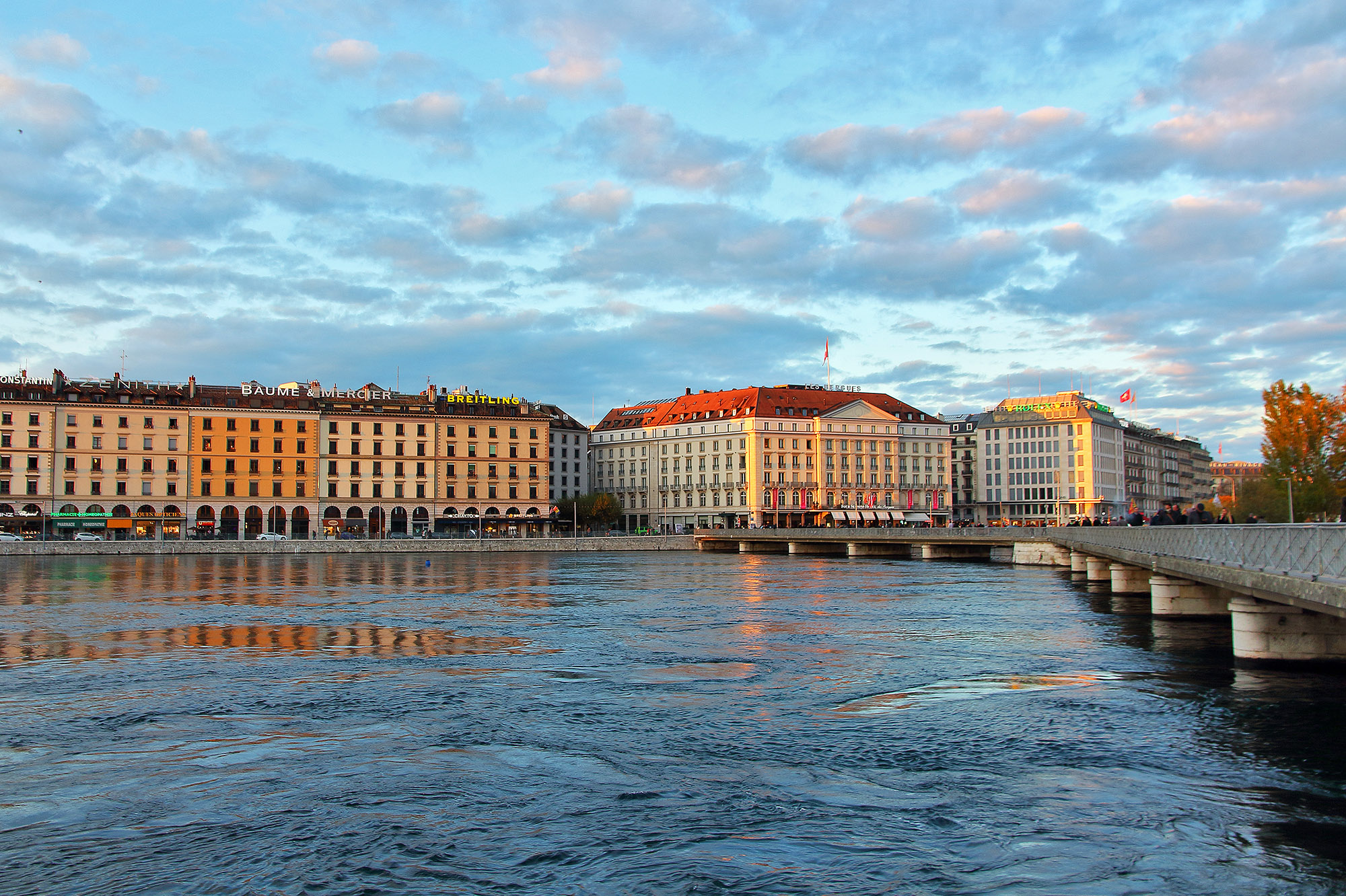 Ponte des Bergues, Geneve